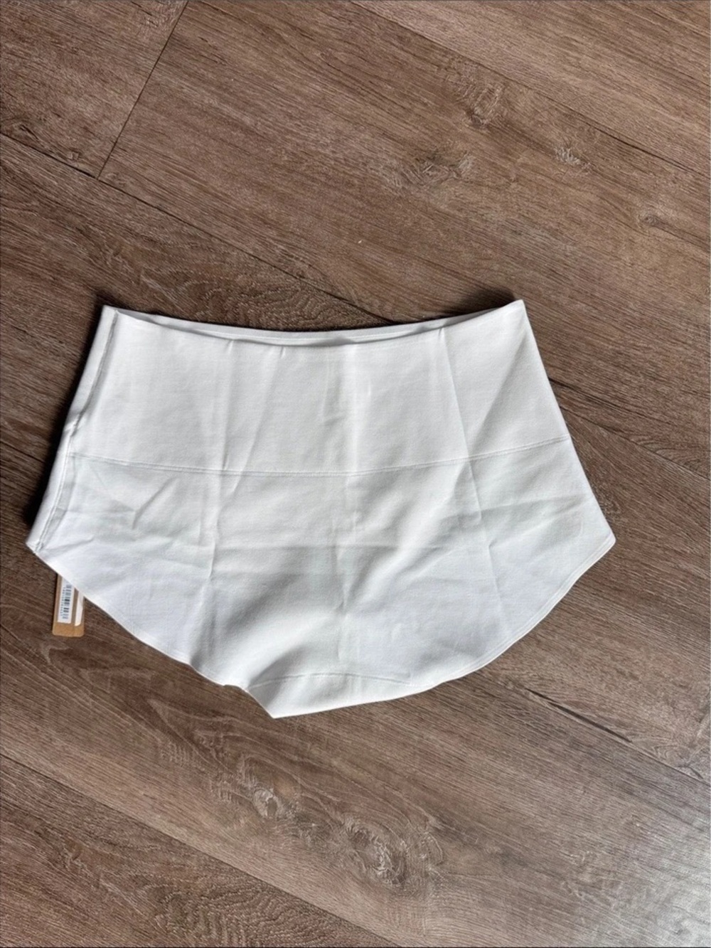 SKIMS Soft Cream Seamless Brief - Picture 3 of 5